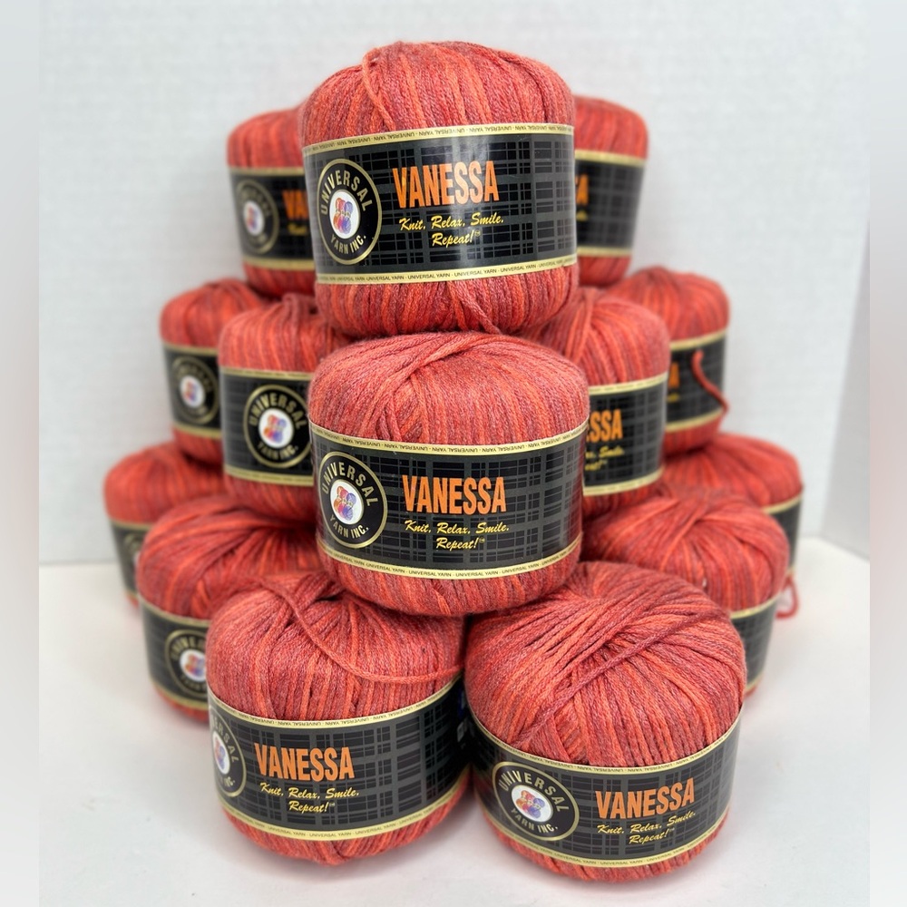 Universal Yarns Inc. Vanessa 50/50 Viscose-Dralon Color 1550 18 Skein Lot New!